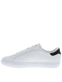 Tennis en cuir blanches avec le logo brodé et le talon noir et à lacets plats