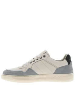 Tennis en cuir blanches et bleues à semelle translucide avec logos dorés