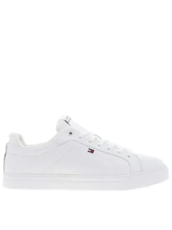 Tennis en cuir blanc à talon plat avec des lacets et un logo brodé