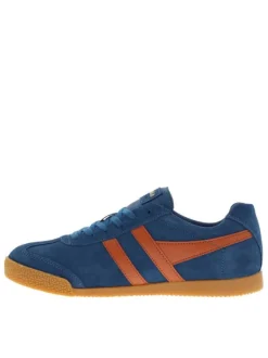 Tennis en cuir bleues en daim à empiècements rouges brique et à lacets plats