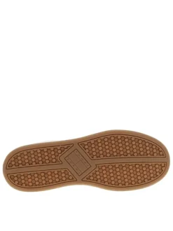 Tennis en cuir écrues à talon plat avec des lacets et un revêtement en grains