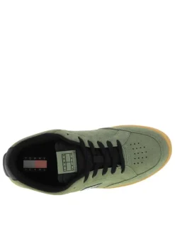 Tennis en cuir kaki avec semelle à talon plat et lacets contrastés