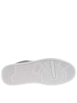 Tennis en cuir marine à talon plat et à lacets plats ton sur ton