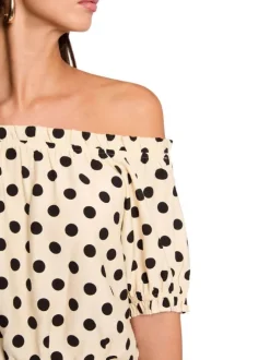 Top beige à motifs pourvu d'une coupe droite et d'un col bateau