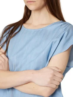 Top bleu à rayures pourvu d'une coupe droite et d'un col rond
