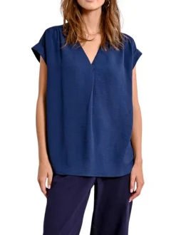 Top manches courtes marine uni avec une coupe droite et un col v