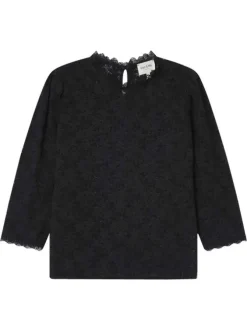 Top noir en dentelle avec une coupe droite et des manches 3/4