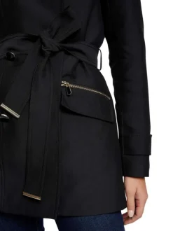 Trench coat noir uni avec une coupe droite et un col à capuche
