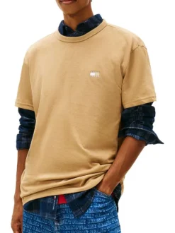 T-shirt beige uni avec une coupe droite et des manches courtes