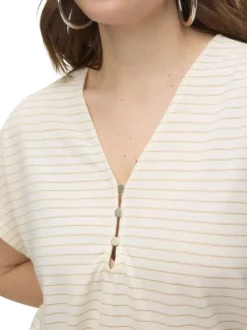 T-shirt blanc à rayures en lurex beiges et à col v fermé par trois boutons