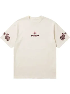 T-shirt blanc uni avec une coupe droite et des manches courtes