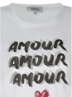 T-shirt blanc uni pourvu de manches courtes et d'un col rond