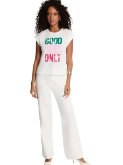 T-shirt blanc uni pourvu de manches courtes et d'un col rond