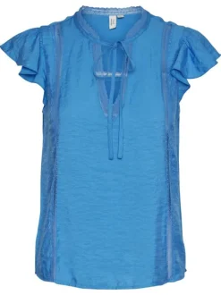 T-shirt bleu uni avec une coupe droite un col v et des manches courtes