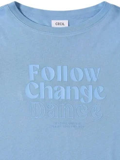 T-shirt bleu uni pourvu de manches courtes et d'un col rond