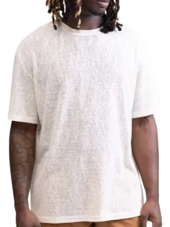 T-shirt écru chiné avec un col rond une coupe droite et des manches courtes