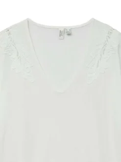 T-shirt écru uni droit à col rond et à manches courtes avec dentelle aux épaules