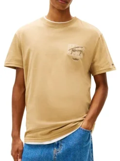T-shirt en coton beige imprimé avec une coupe droite et un col rond