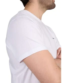 T-shirt en coton biologique blanc uni avec une coupe droite et un col rond