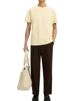 T-shirt en coton biologique jaune uni avec une coupe droite
