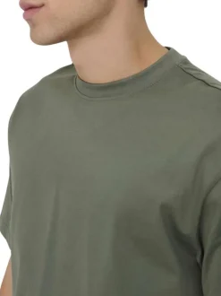 T-shirt en coton biologique olive uni à coupe droite et col rond