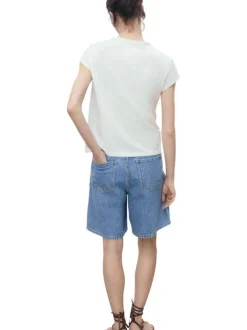 T-shirt en coton blanc imprimé avec une coupe droite à col rond