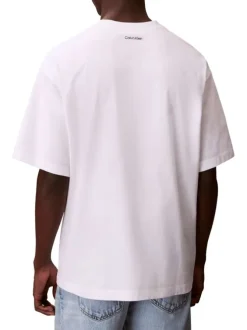 T-shirt en coton blanc à imprimé écritures avec une coupe droite et un col rond