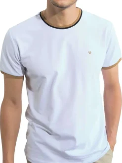 T-shirt en coton blanc uni avec une coupe droite et un col rond