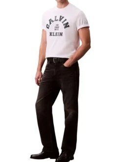T-shirt en coton blanc uni avec une coupe droite et un col rond
