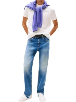 T-shirt en coton blanc uni avec une coupe droite et un col rond