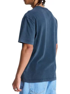 T-shirt en coton bleu marine avec un col rond et une coupe droite