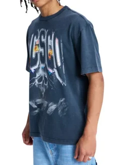 T-shirt en coton bleu marine avec un col rond et une coupe droite