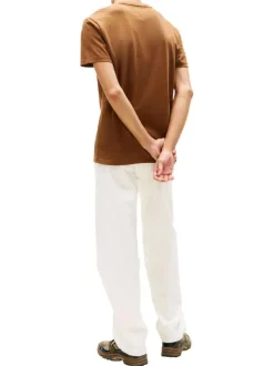 T-shirt en coton camel uni avec une coupe droite et nom iconique