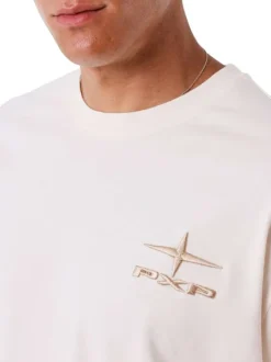T-shirt en coton écru uni avec un col rond et à manches courtes