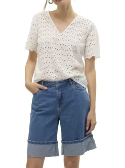 T-shirt en coton écru uni à coupe droite, col v à manches courtes dentelées