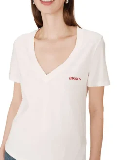 T-shirt en coton ivoire imprimé avec une coupe droite et un col v profond