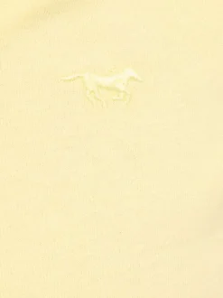 T-shirt en coton jaune uni avec une coupe droite et un col V