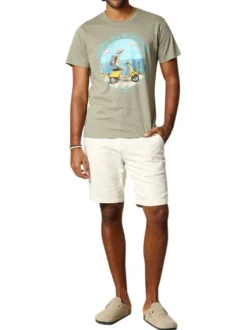 T-shirt en coton kaki imprimé avec une coupe droite et un col rond