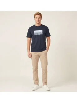 T-shirt en coton marine imprimé avec une coupe droite et un col rond