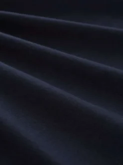 T-shirt en coton marine uni pourvu d'un col rond et d'une coupe droite