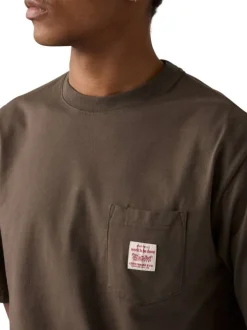 T-shirt en coton marron uni avec col rond et patch de la marque