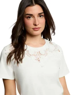 T-shirt en coton mélangé blanc avec une coupe droite et des manches courtes