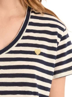 T-shirt en coton mélangé marine à rayures pourvu d'un col v