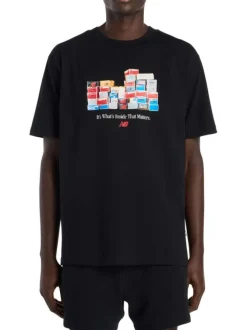 T-shirt en coton noir à imprimé avec une coupe droite et un col rond