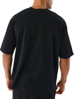 T-shirt en coton noir uni avec un col rond et à manches courtes
