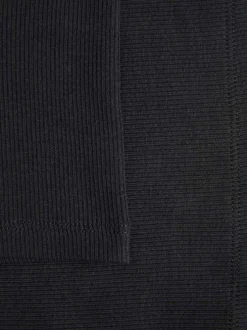 T-shirt en coton noir uni coupe droite avec un col rond et proche du corps