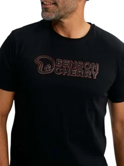 T-shirt en coton noir uni pourvu de manches courtes et d'un col rond