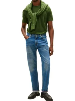 T-shirt en coton vert à coupe droite pourvu d'un col rond et de manches courtes