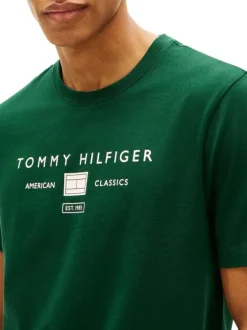 T-shirt en coton verte à coupe droite pourvu de manches courtes