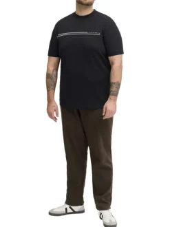 T-shirt manches courtes noir uni avec une coupe droite et un col rond